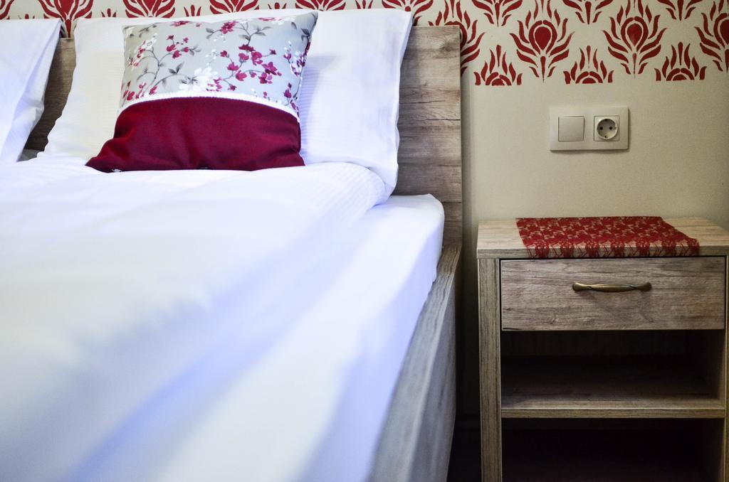 Páva Apartmanház Makó Exteriér fotografie